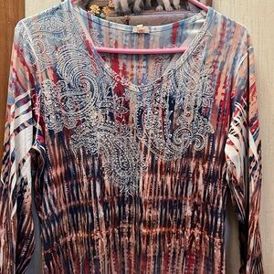 Reba beautiful long sleeve shirt size medium